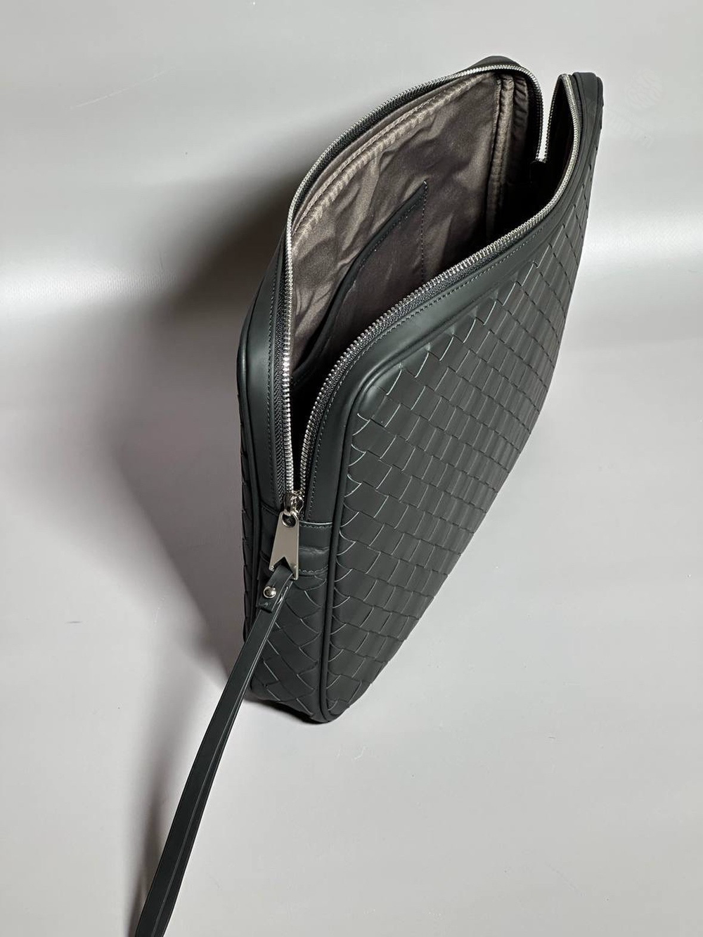 Клатч Bottega Veneta