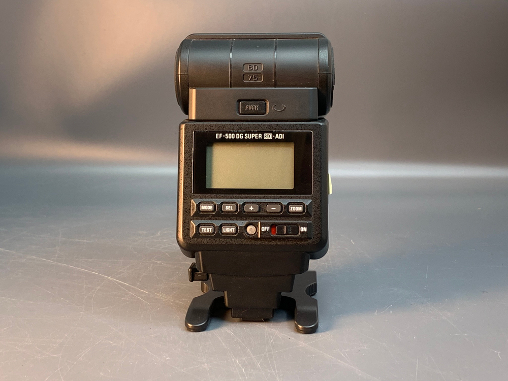 Вспышка Sigma EF 500 DG Super