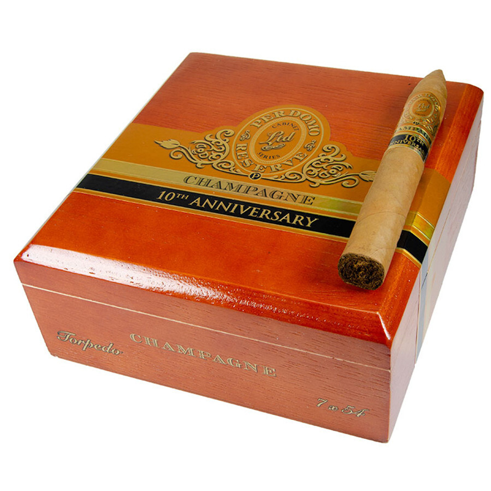 Perdomo Reserve 10th Anniversary Champagne Torpedo