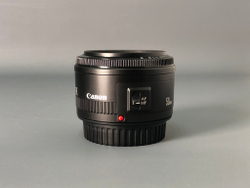 Canon EF 50mm f/1.8 II Canon EF