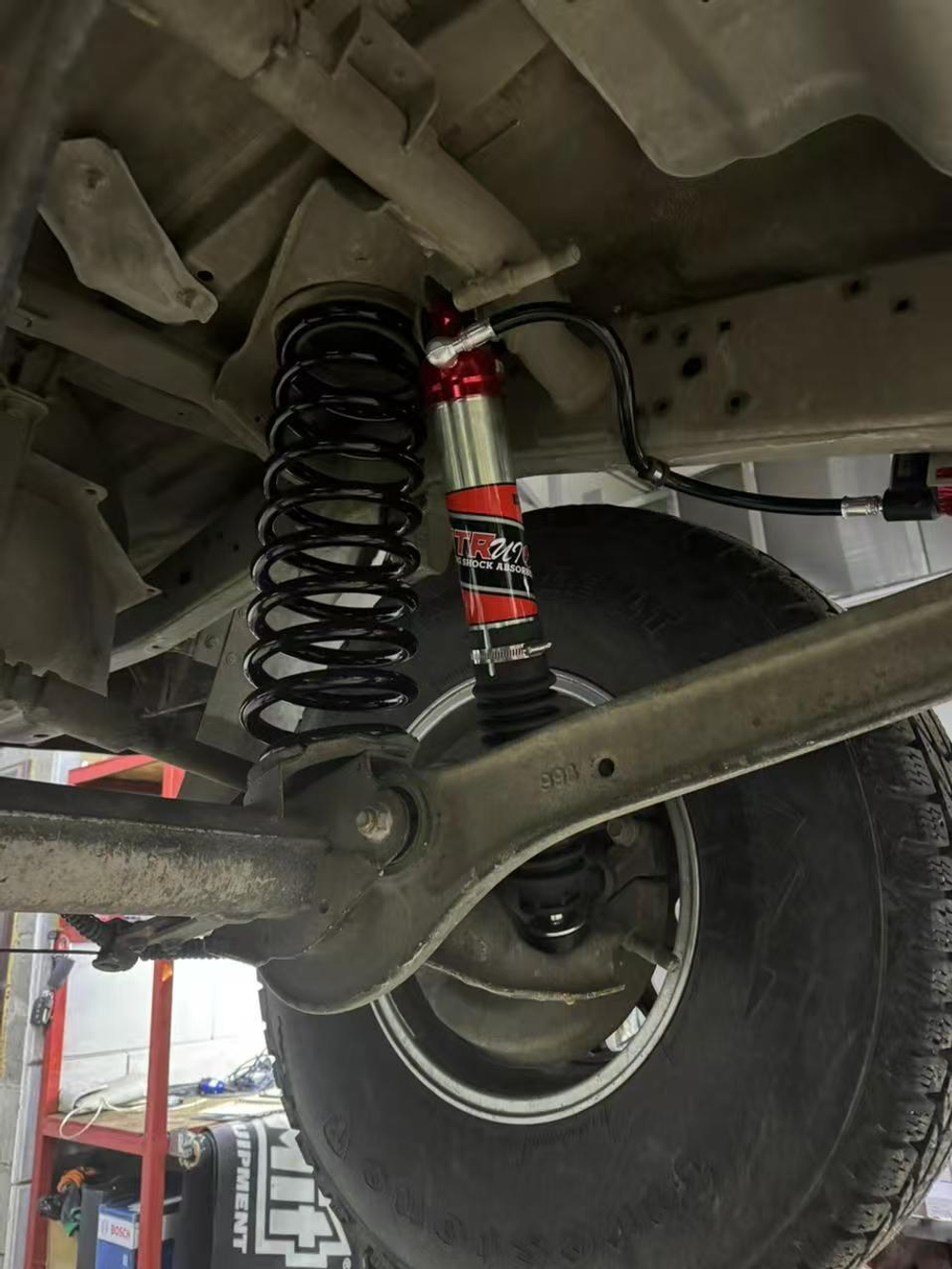 Toyota Land Cruiser Prado 77/78 лифт-комплект регулируемой подвески +2" ST8000