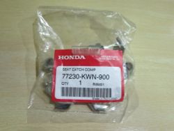 77230-KWN-900. CATCH COMP., SEAT