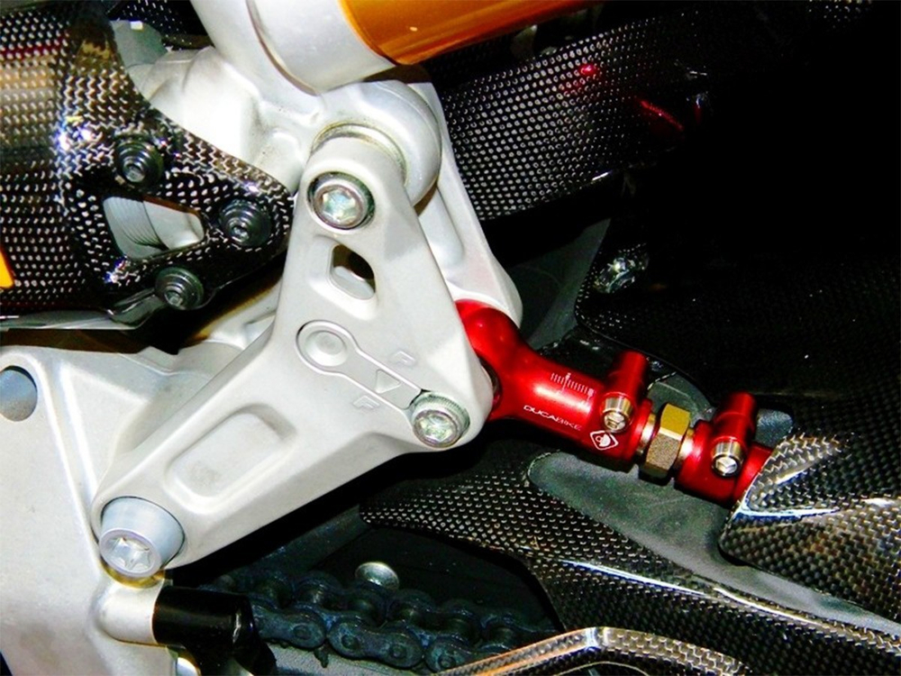 DUCABIKE Линк подвески с регулировкой Ducati Panigale / Streetfighter V2 ADR04