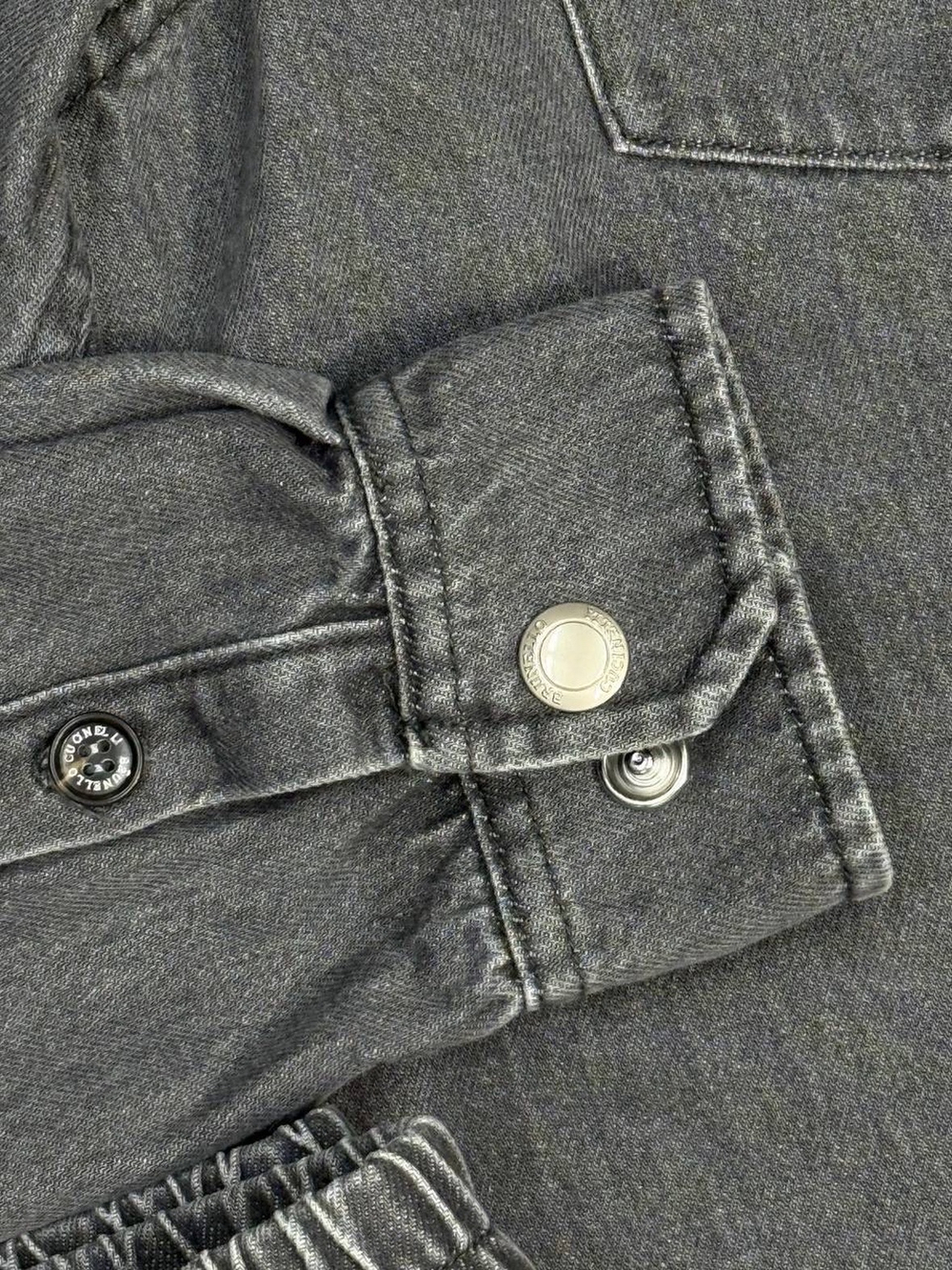 Джинсовый костюм Brunello Cucinelli
