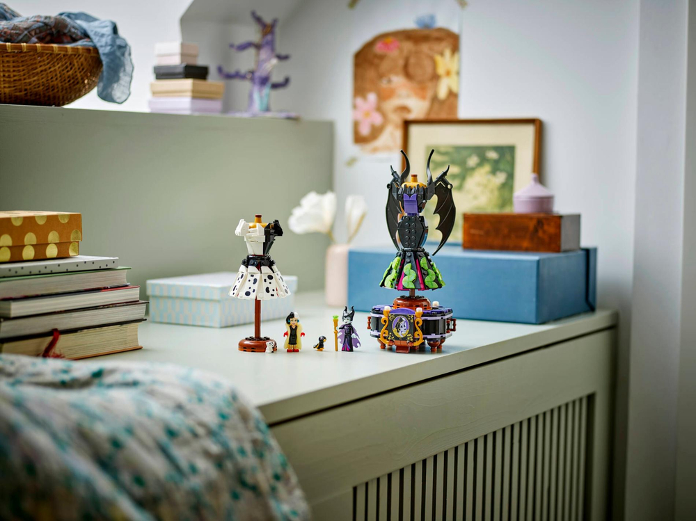Конструктор Лего Дисней Платья Малефисенты и Круэллы 43262 | LEGO Disney Villains Maleficent’s and Cruella 524 детали 9+