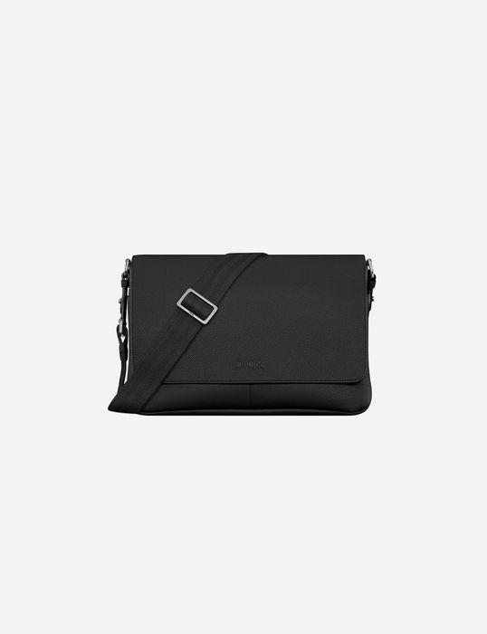 Сумка Dior Privé Messenger Bag with Flap 