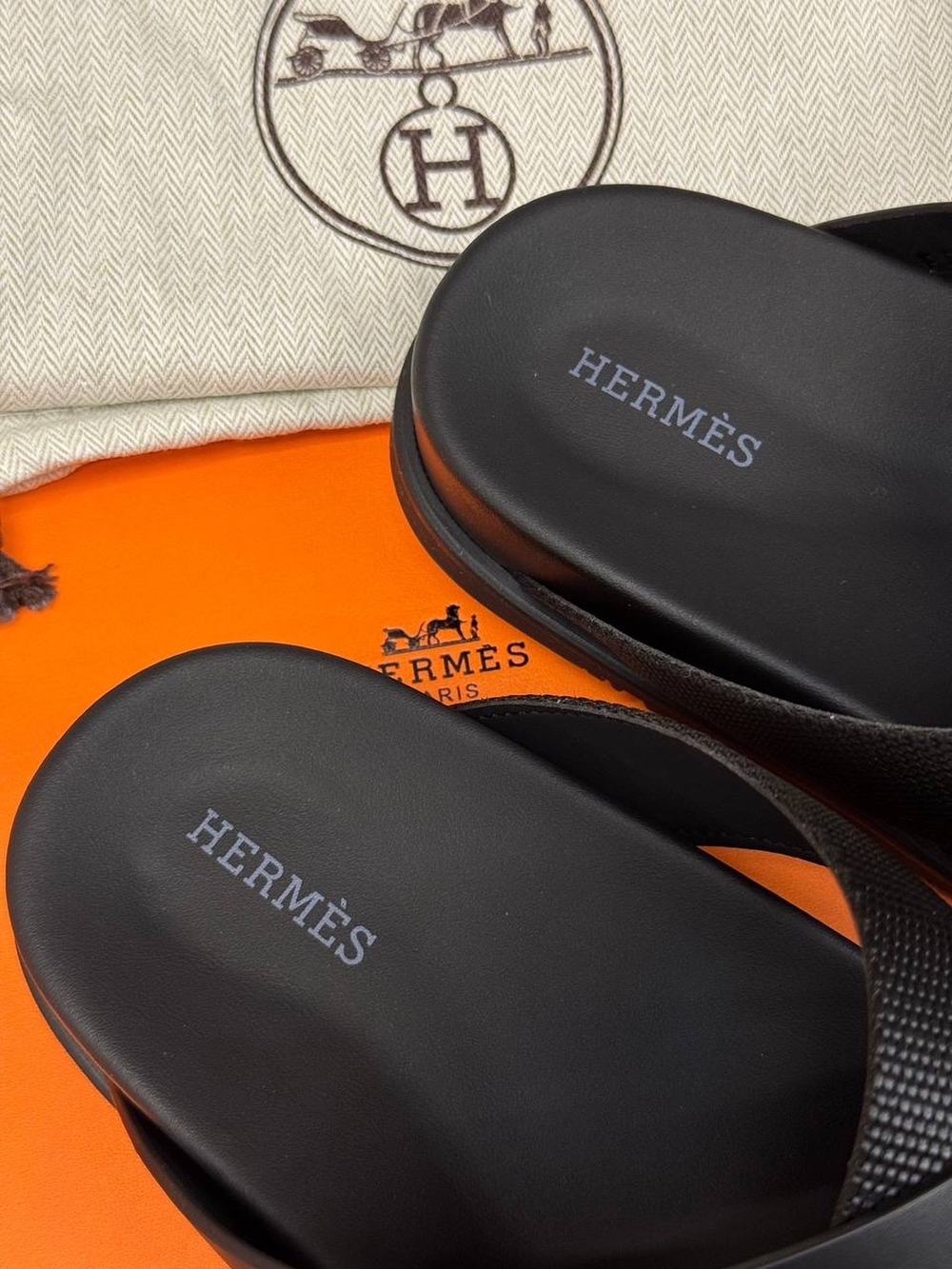 Шлепанцы Hermes Kazimir