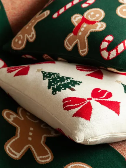 Подушка вязаная с новогодним рисунком christmas bows из коллекции new year essential, 45x45 см