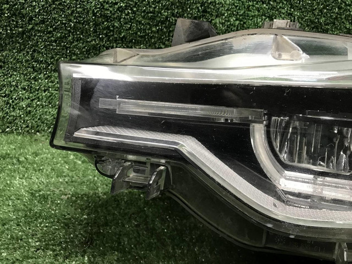 Фара левая BMW 3er F30 (2015-2020) LED