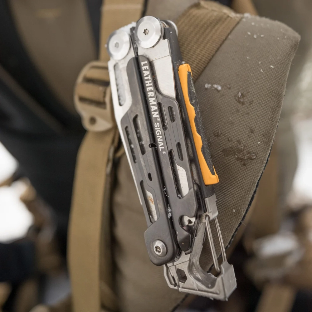 Мультитул LEATHERMAN SIGNAL (нейлоновый чехол)