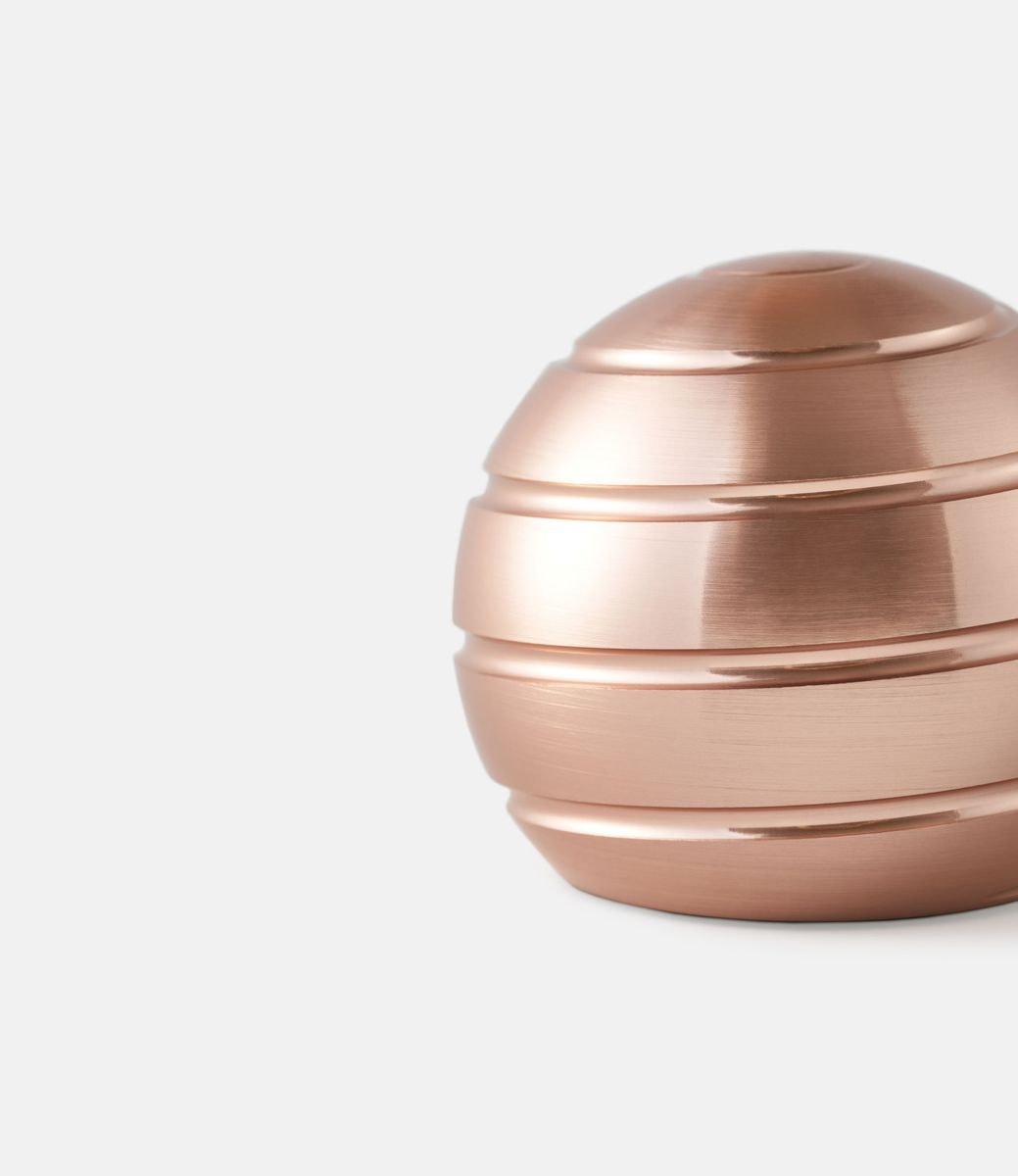 Mezmoglobe Original Copper — кинетическая скульптура