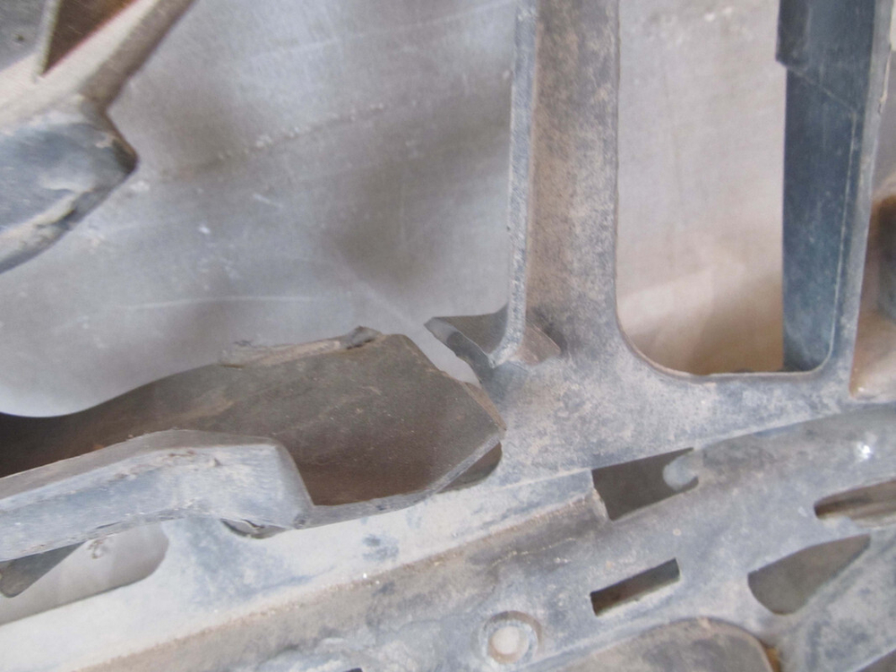 Кронштейн заднего бампера Mercedes GL (X164) 06-12 Б/У Оригинал A1648852714