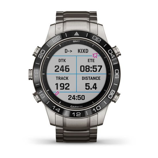 Люксовые мультиспортивные часы Garmin MARQ Aviator (010-02006-04)