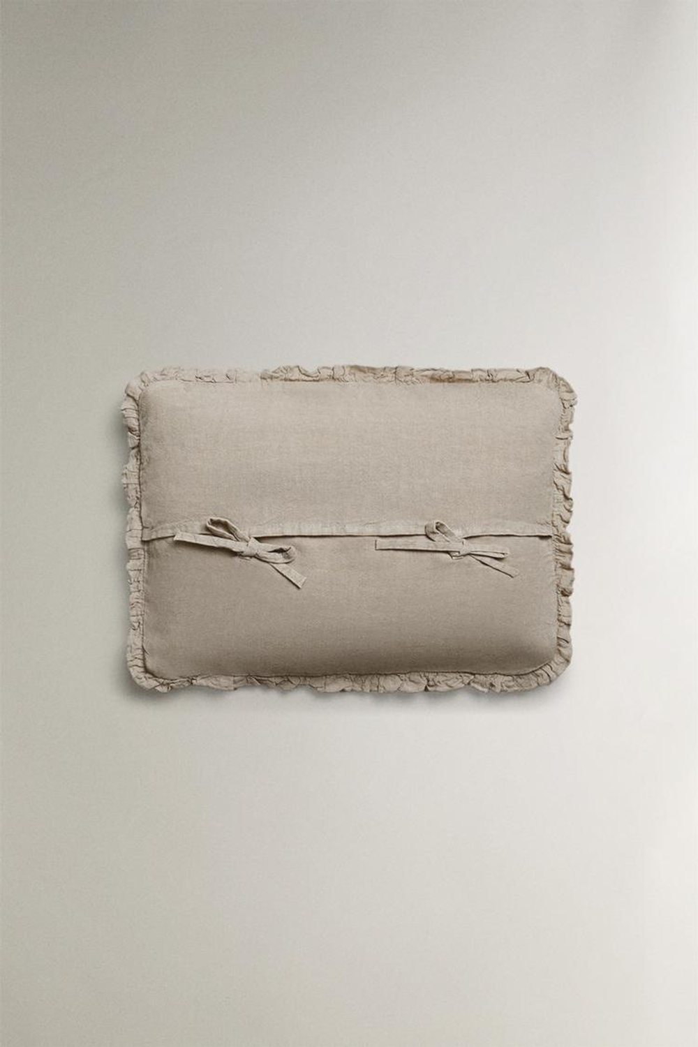 ZARA HOME ЛЬНЯНОЙ ЧЕХОЛ ДЛЯ ДЕКОРАТИВНОЙ ПОДУШКИ, БЕЖЕВЫЙ