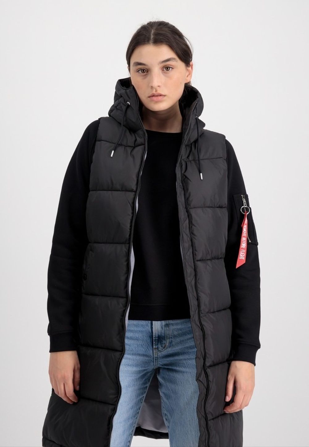Жилет утепленный женский ALPHA INDUSTRIES Long Puffer Vest