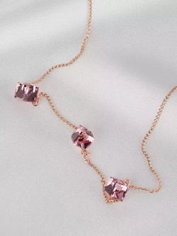Колье Миражи с розовыми кристаллами-кубиками Swarovski