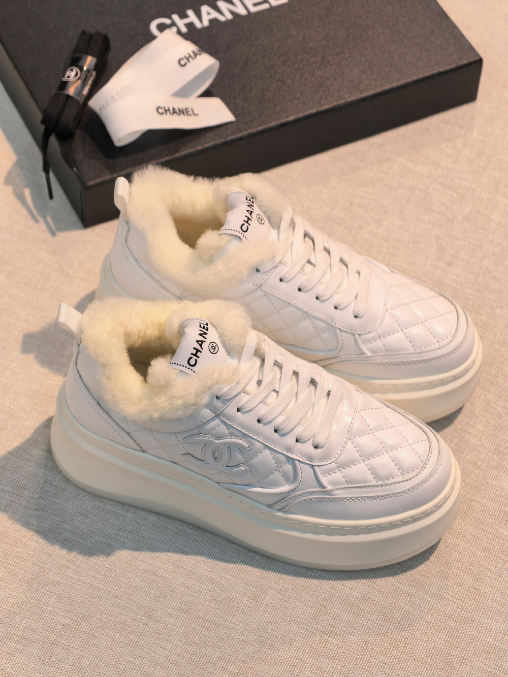 Кроссовки Chanel