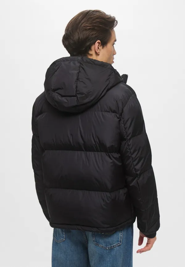 Пуховик мужский ARMANI EXCHANGE