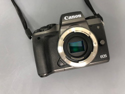 Canon EOS M5 Kit 18-55mm IS STM