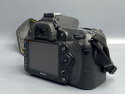 Nikon D90 Body