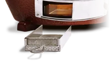 Керамический гриль Kamado Joe Classic II Stand-Alone, 46 см (красный), на столе из дуба