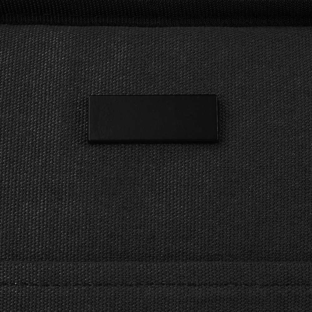 12067990_e2