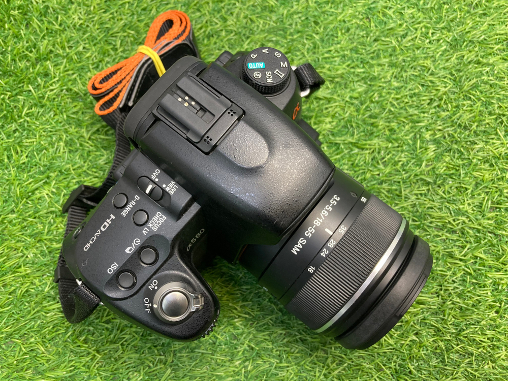 Sony A580 kit DT 18-55mm 3.5-5.6 SAM 7.000 кадров