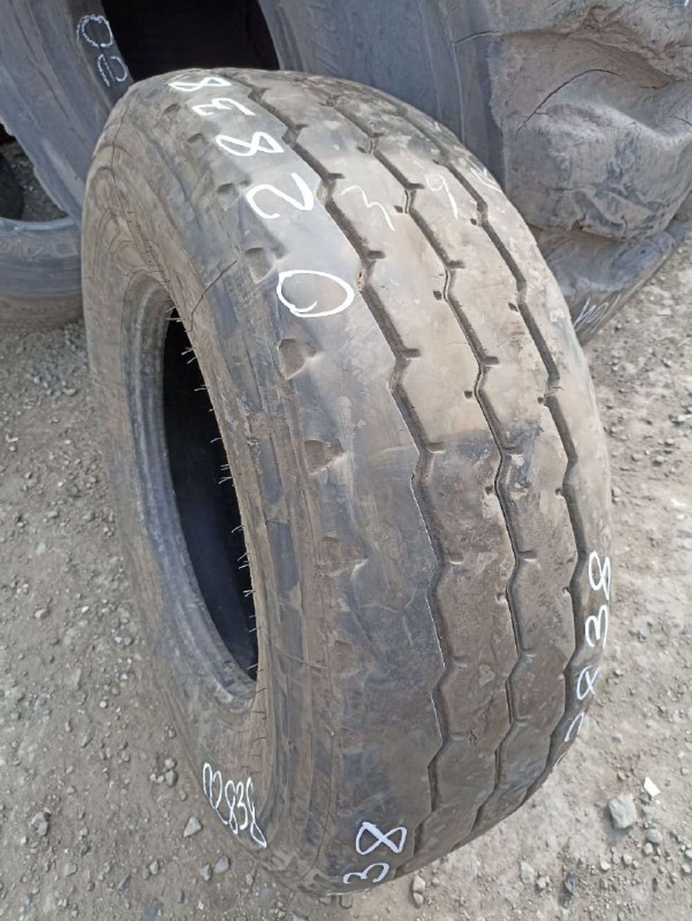 385/65R22.5 Pirelli AP05 шина б/у