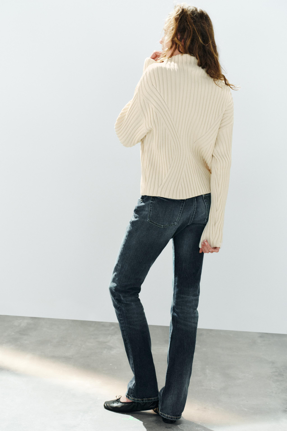 СВИТЕР В РУБЧИК — ZARA