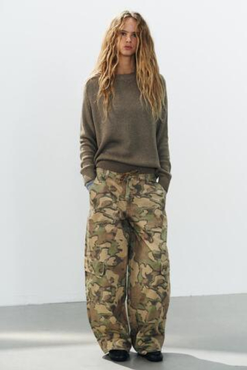 ZARA БРЮКИ КАРГО ОВЕРСАЙЗ С ПРИНТОМ, ХАКИ