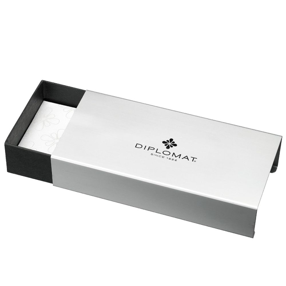 Шариковая ручка Diplomat Excellence A Chrome (D10077337) 1
