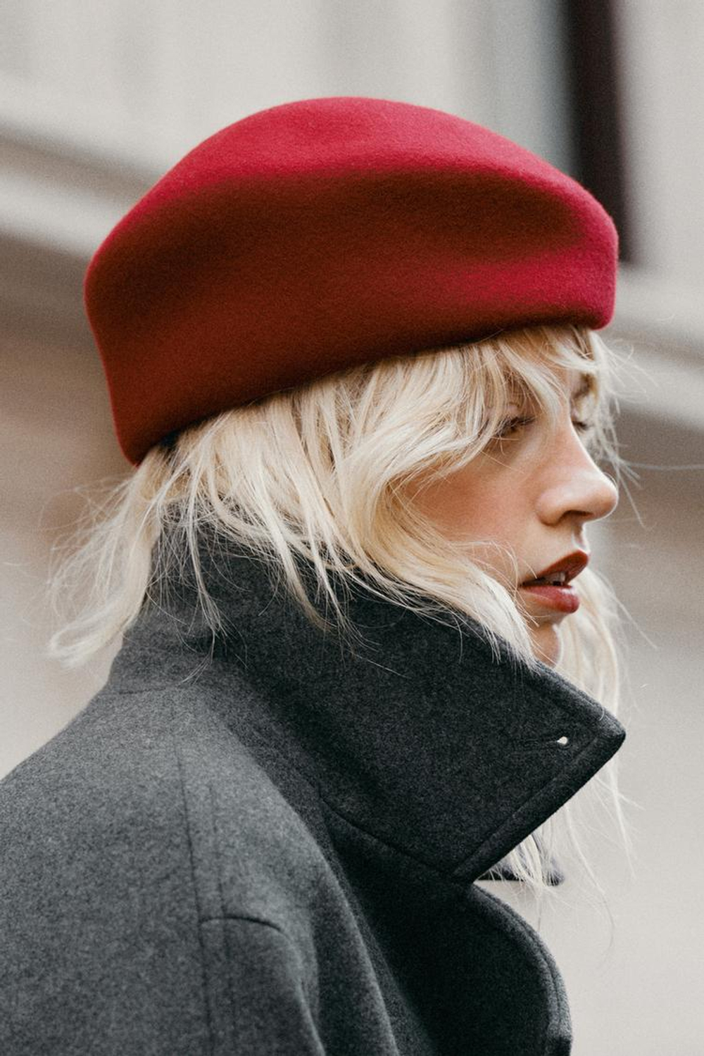 ZARA ОДНОТОННАЯ ШАПКА ИЗ 100% ШЕРСТИ, КРАСНЫЙ