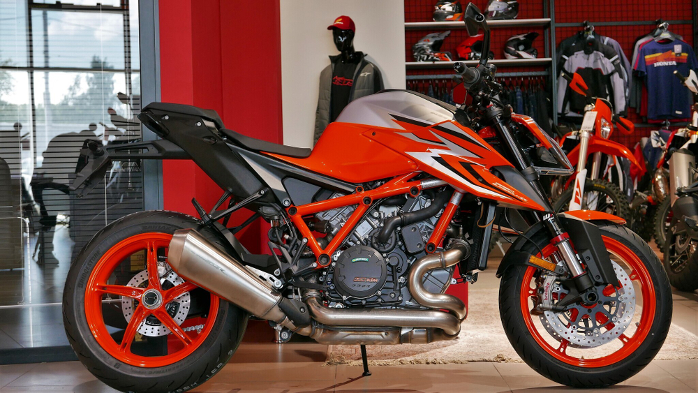 KTM 1290 SUPER DUKE R, 2023