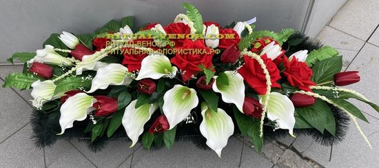 Ритуальный Венок РФ128 (цветник)