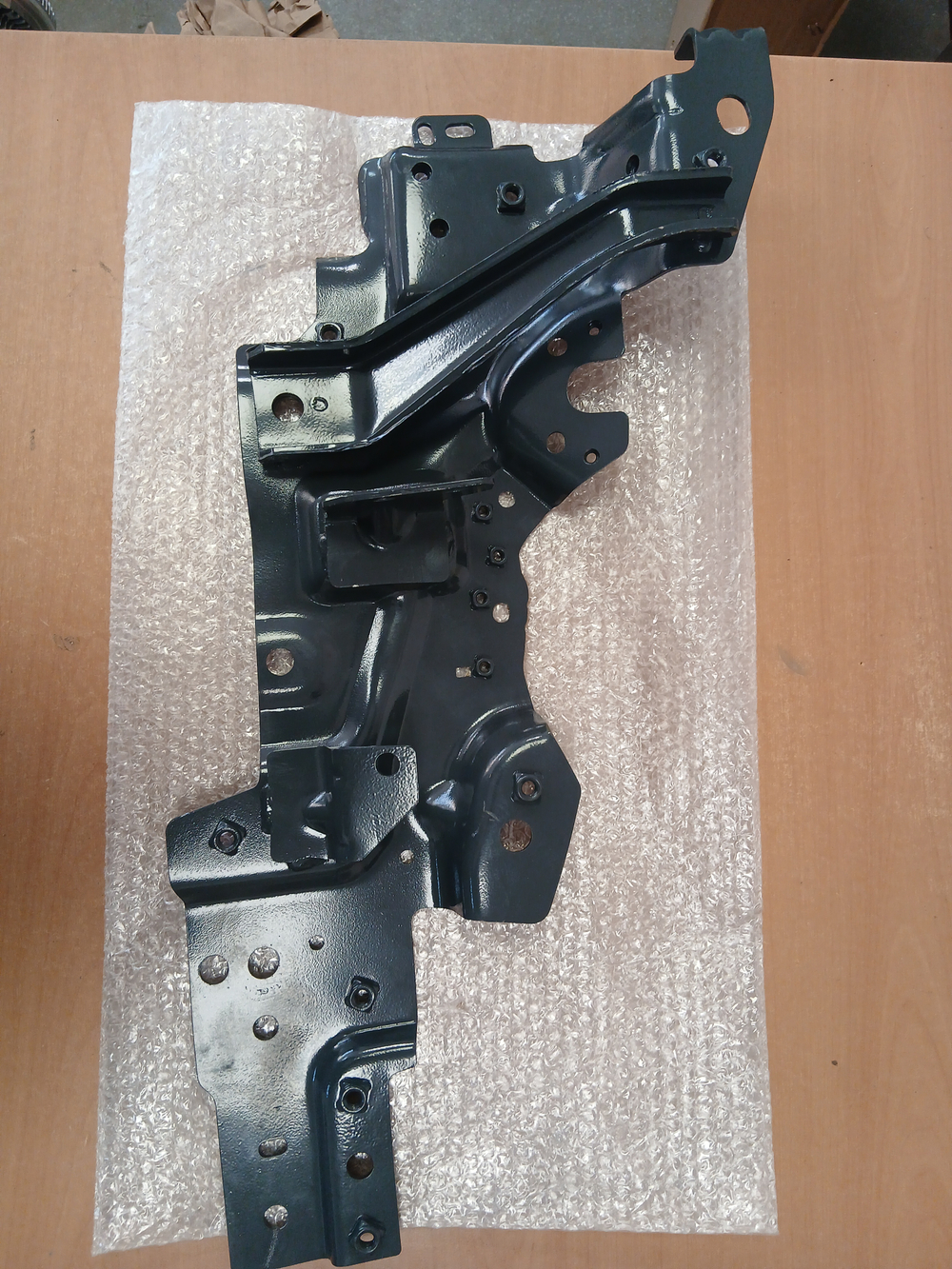 Кронштейн фары правый volvo FMX FM4