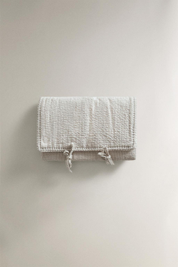 ZARA HOME ДЕТСКИЙ ПЕЛЕНАЛЬНЫЙ КОВРИК, СЕРЫЙ