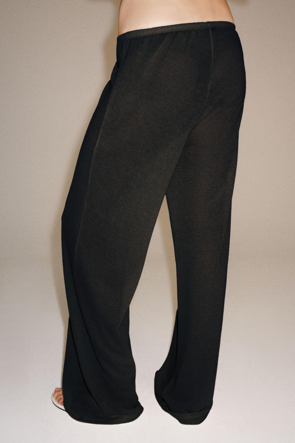 ПРЯМЫЕ БРЮКИ — ZARA