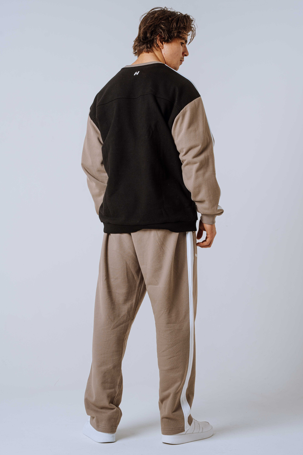 Свитшот Relaxed Sweatshirt POWER 903 Кремовая