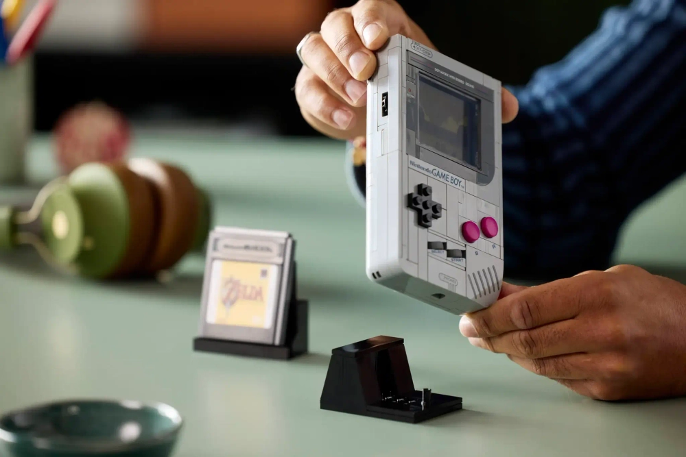 Конструктор LEGO Super Mario 72046 Game Boy
