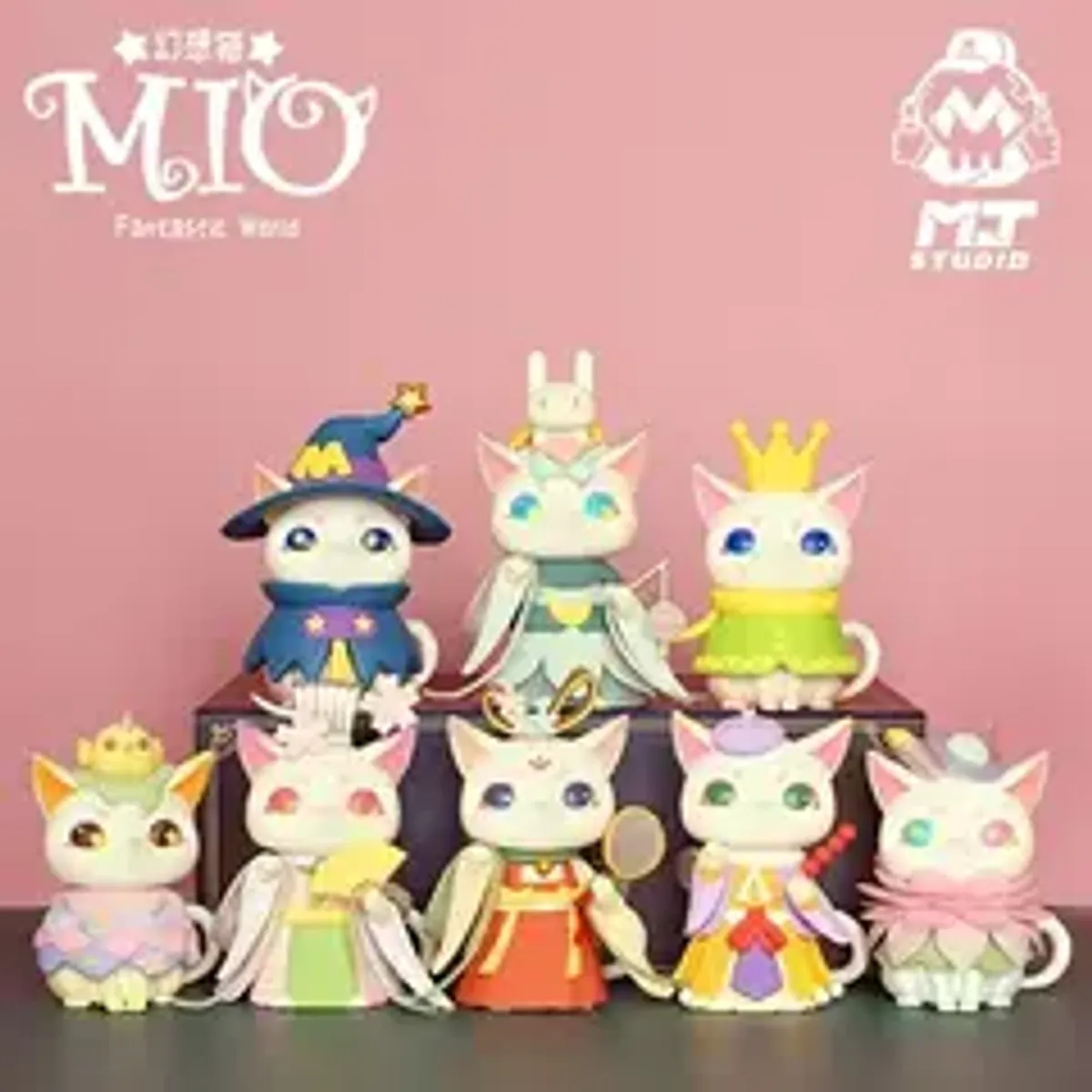 Случайная фигурка MIO Cat: Fantastic World