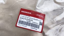64380-MLR-D00ZA. COWL SET, L. WINGLET (WL) *TYPE1* (TYPE1 ). HONDA