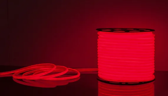 Гибкий неон LS 003 220V 9,6 IP67 Гибкий неон 220V 9,6W 144Led 2835 IP67 круглый красный, 50 м Elektrostandard