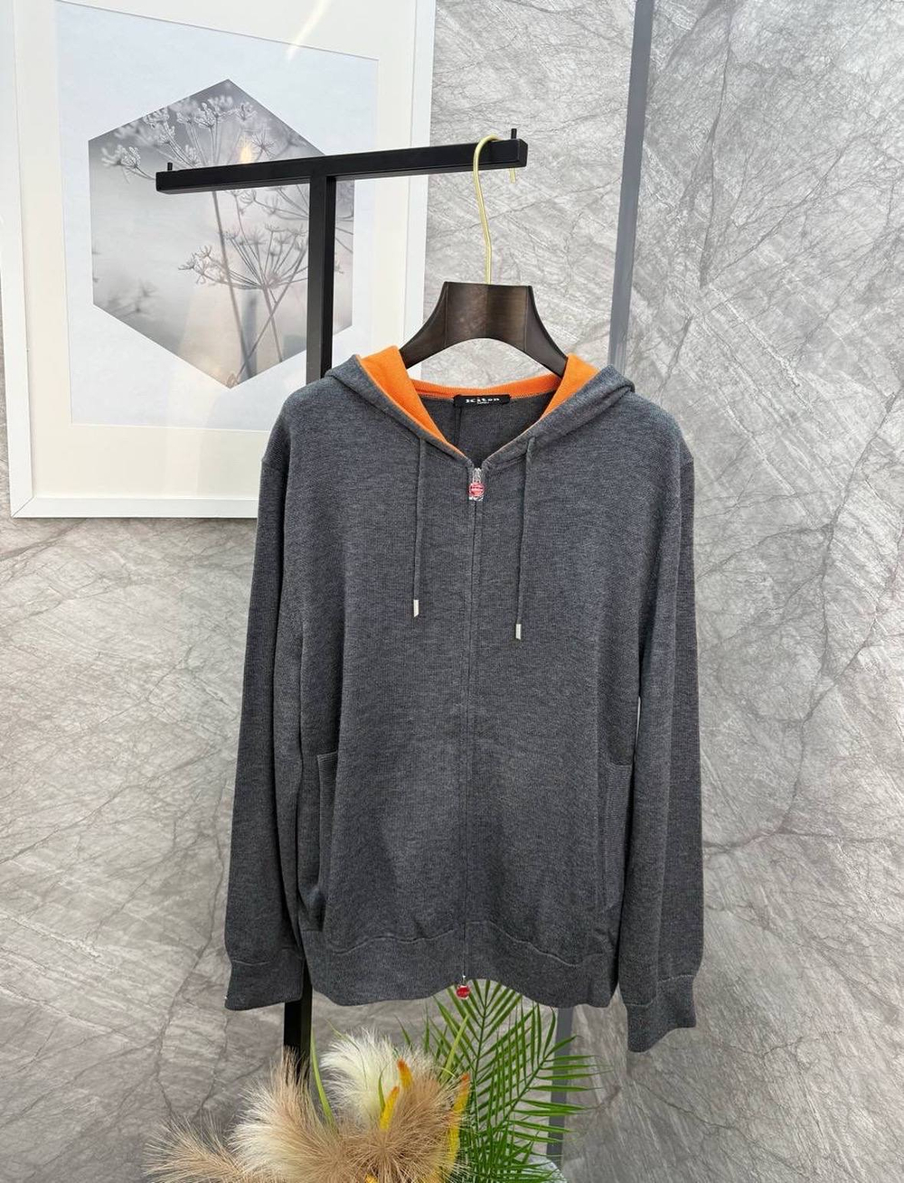 Кардиган Kiton