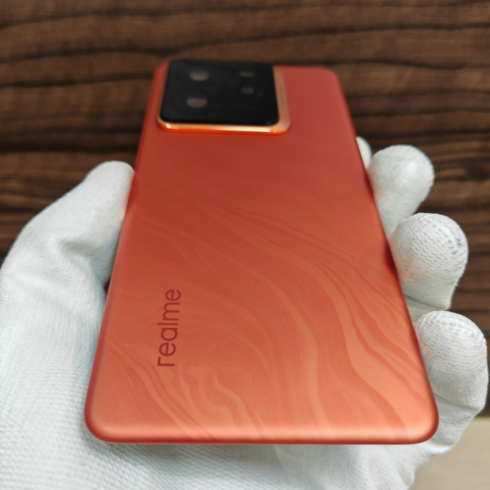 Крышка для Realme GT 7 Pro оригинальная (заднее стекло) цвет: Оранжевый / Марсианский песок