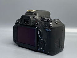 Canon EOS 600D