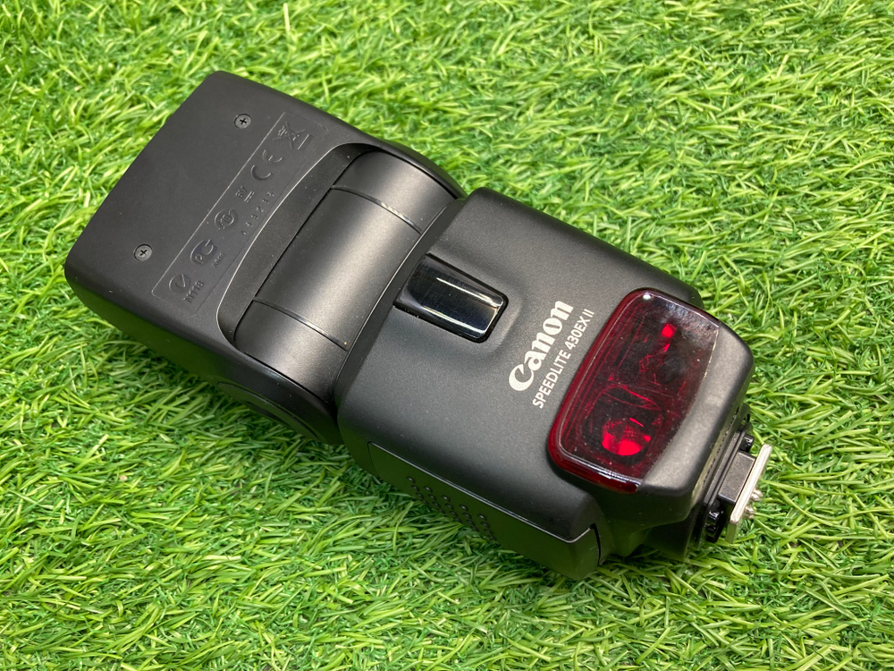 Canon Speedlite 430EX II