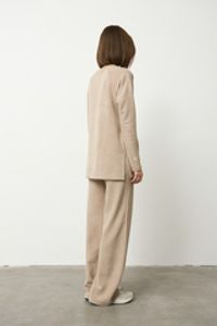 Костюм R4061