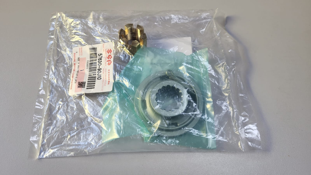 гайка винта комплект Suzuki DF40 DF50 DF60 DF70 DF80 DF90 DF100 DF115 DF140 57630-90J00-000