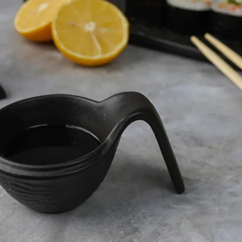 Соусник 50 мл d 10 см h4 см круглый с ручкой фарфор Black Raw Wood P.L. Proff Cuisine [12]