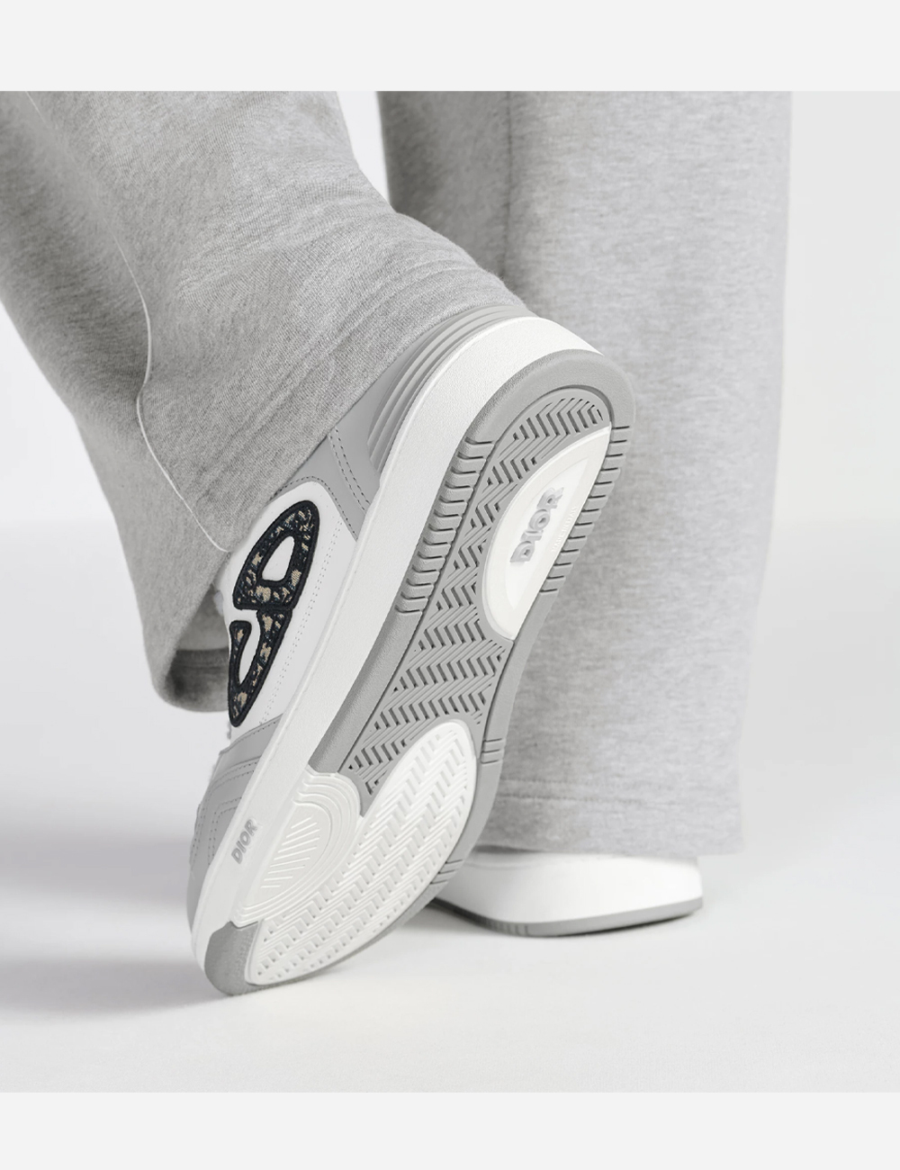 Dior B57 Dribble Low-Top Sneaker Grey (3SN318ZXU_H860)